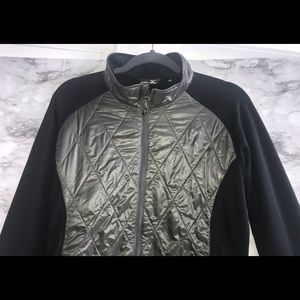 Mizuno women’s golf jacket. XL black and silver